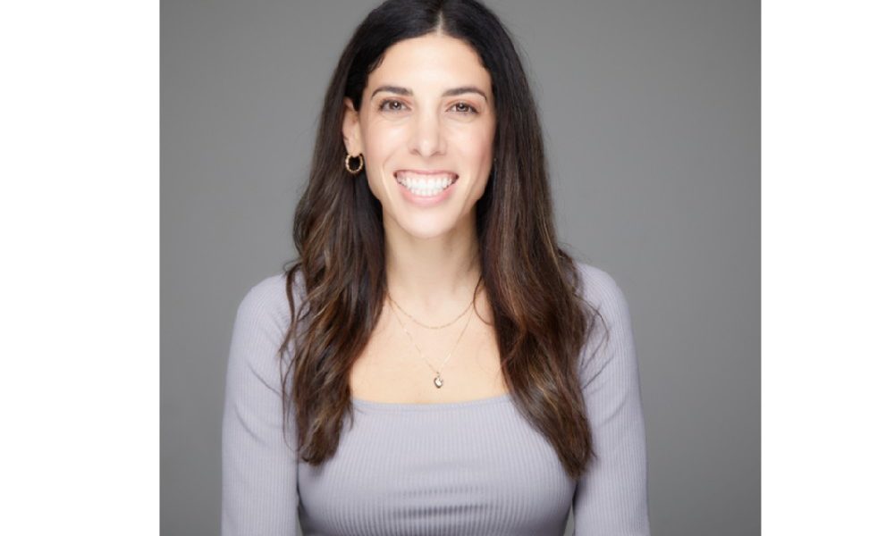 head-and-shoulders-author-shot