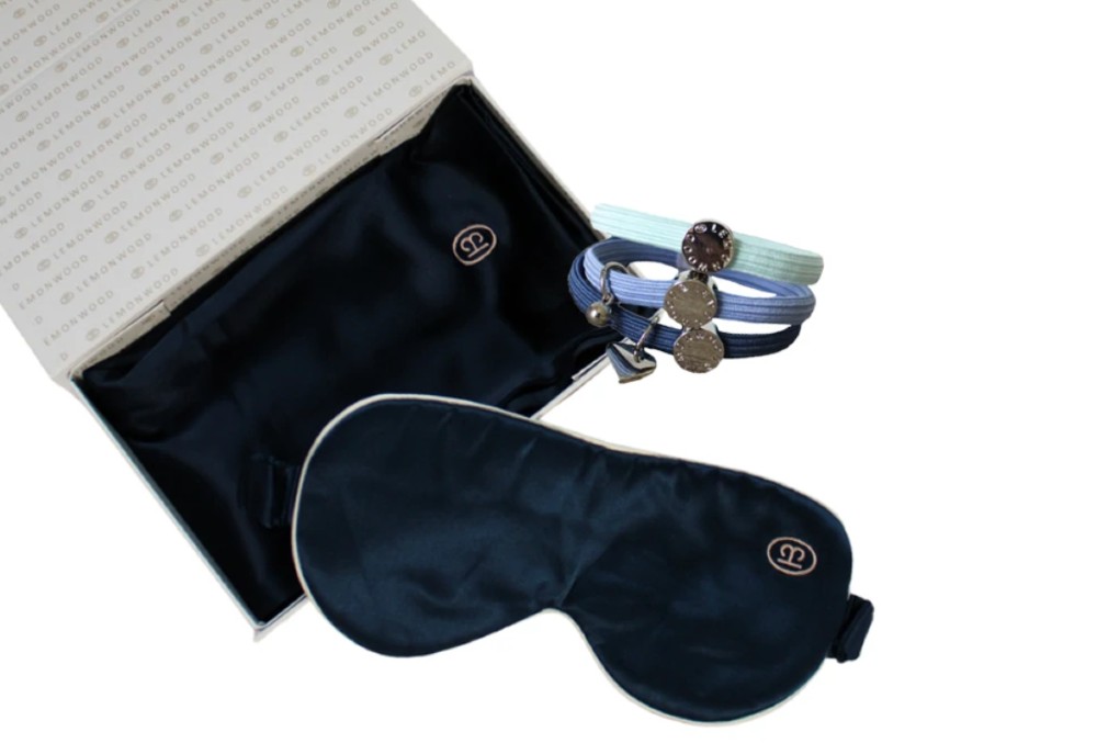 3-piece-sleepset-mask-ties-case