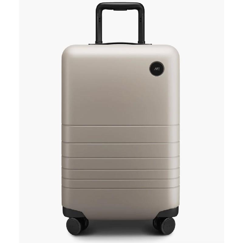 How To Travel With Just CarryOn FLEETSTREET