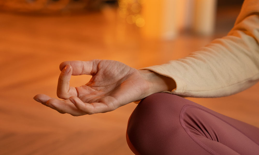 Hand position in gyan mudra, as part of the meditation challenge