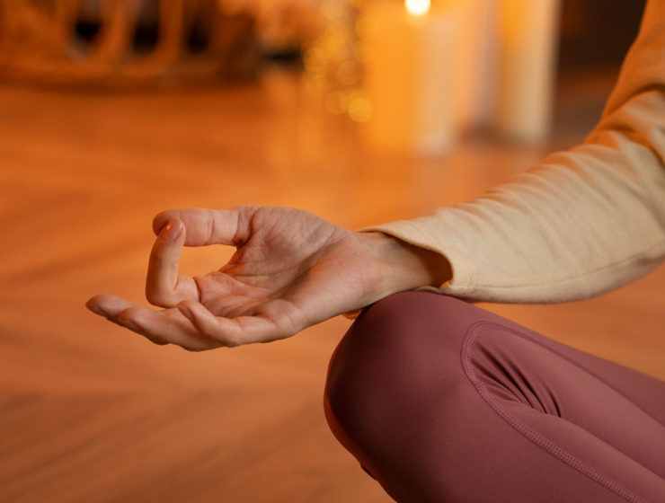 Hand position in gyan mudra, as part of the meditation challenge